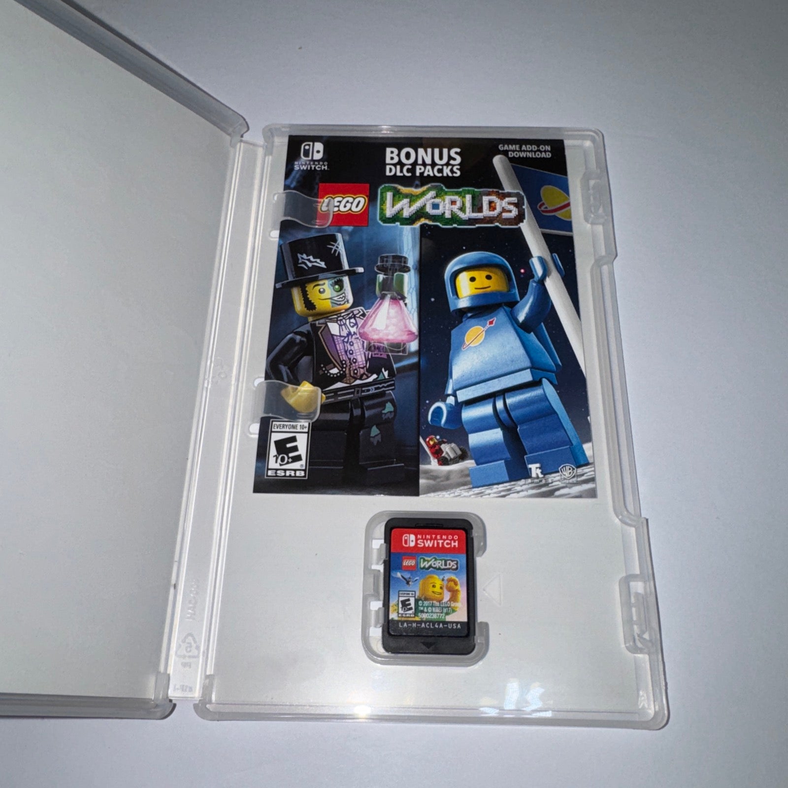 LEGO Worlds (Nintendo Switch) Complete - Game, Box, Manual!