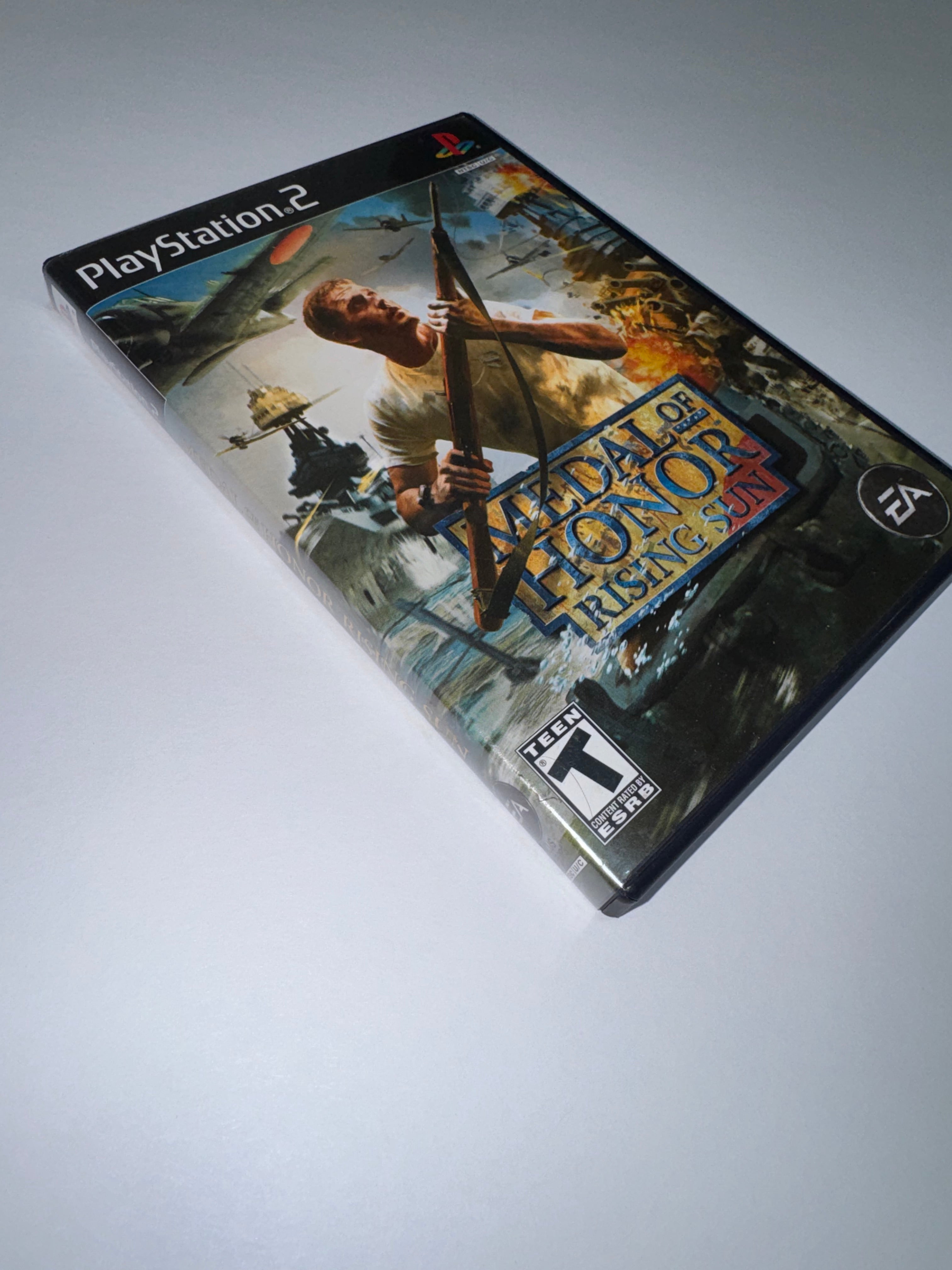 Medal of Honor: Rising Sun - (PS2, 2003) - Box and near mint Disc - NO Manual